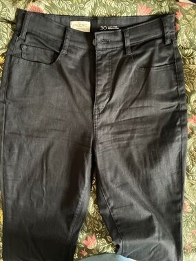 Pilcro Black High-waisted Skinny Jeans